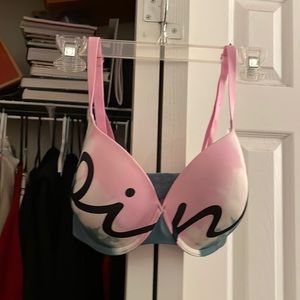 Pink Victoria secret tshirt bra